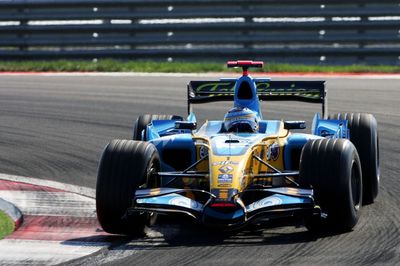 How “bored” Fernando Alonso won a race ‘watching it on big screens’