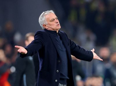 Mourinho sacked by Fenerbahce after Champions League exit