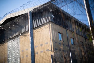 Immigration centre job adverts dropped after criticism