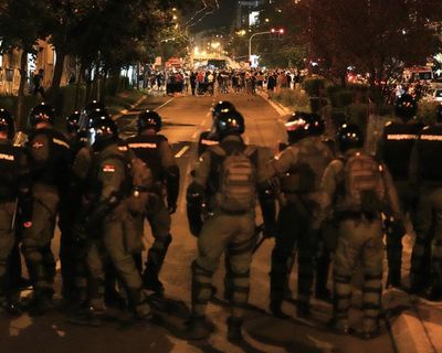 Serbia cannot accept violent street protests
