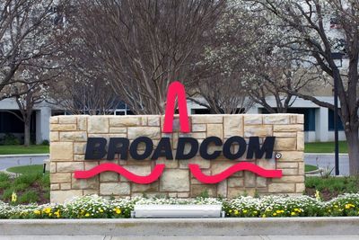 What's Going On With Broadcom Stock Friday?