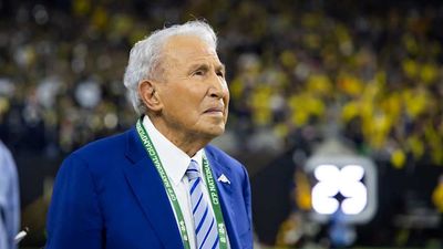 ‘It’s Sad, But It’s Also a Celebration’: Lee Corso, College Football’s Soul, Signs Off