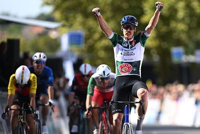 Tour Poitou-Charentes: Dorian Godon takes final stage on uphill charge to Poitiers