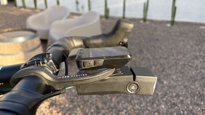 KOM Cycling mount and lights reviewed: a simple workman's solution for an everyday light