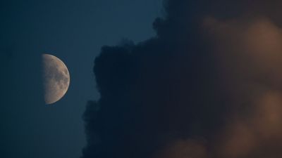 Don't miss the moon ride close to red supergiant star Antares on Aug. 30