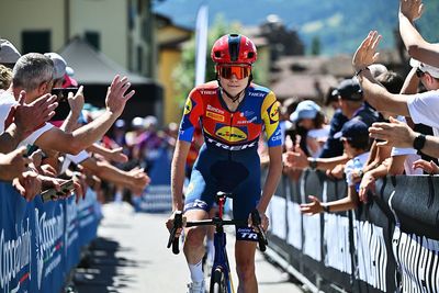 Canadian Isabella Holmgren claims Tour de l'Avenir Femmes