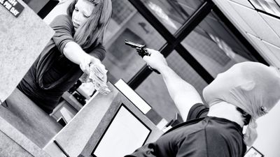 Texas robber on parole stormed bank to steal, submitted his real ID when teller asked for it