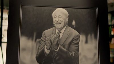 ESPN Had a Touching Tribute for Lee Corso Ahead of His Final Headgear Pick