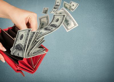 How Celebrity Financial Mistakes Reveal Gaps in Budget Discipline