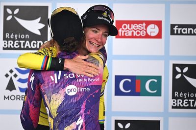 Marianne Vos takes second as Classic Lorient Agglomération sees all-Dutch podium
