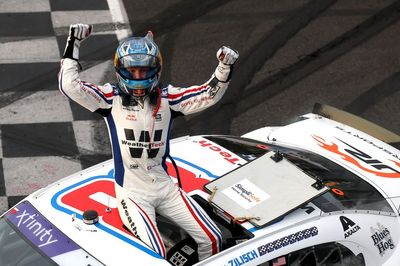 Connor Zilisch returns from collarbone surgery to win NASCAR Xfinity Portland: "Hurts so good"