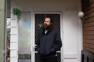 NSW prison phone call costs made it hard for Chris to stay connected to his family. Advocates say they should be free