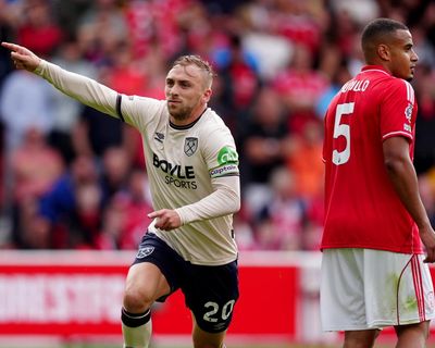 Jarrod Bowen ignites West Ham late show in victory at Nottingham Forest