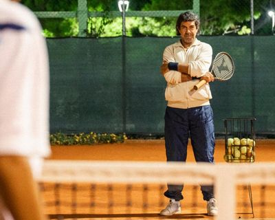 My Tennis Maestro review – unforced errors keep Italian coming-of-age comedy from grand slam