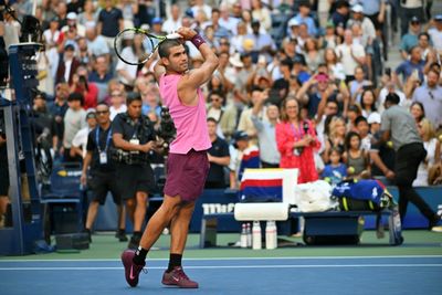 Alcaraz Into US Open Quarter-finals As Pegula Advances