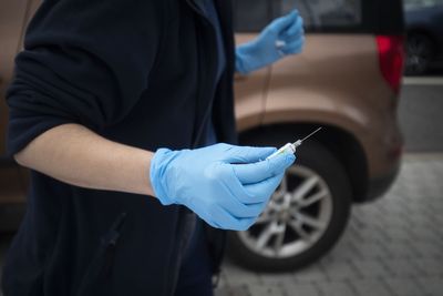 Children and pregnant women in England to start receiving flu vaccinations