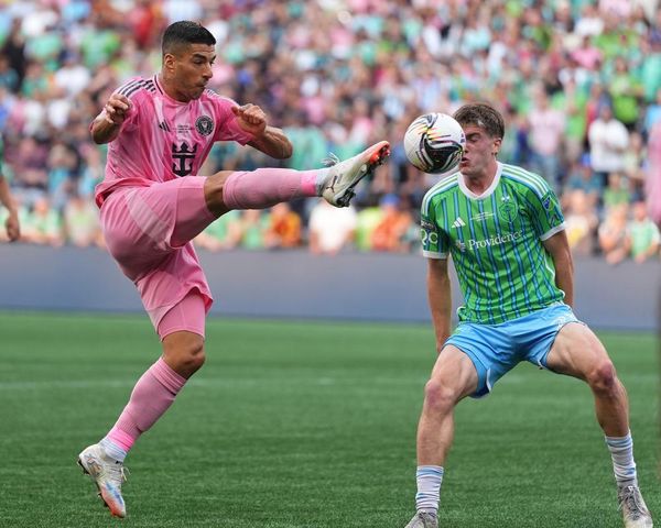 Luis Suárez spits on opposing staffer after Seattle beats Miami 3-0 in Leagues Cup final