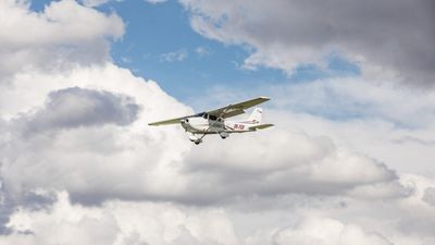 Midair Collision Between 2 Planes At Colorado Airport Results In 1 Death