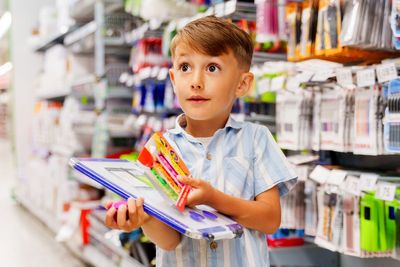 New survey finds parents blame social media for rising back-to-school costs