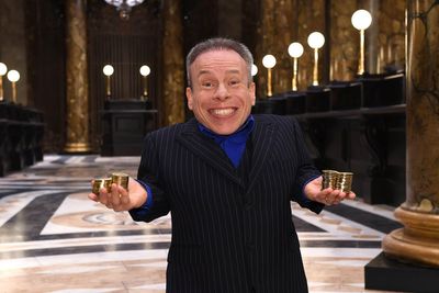 Warwick Davis to reprise Professor Flitwick role in Harry Potter TV series