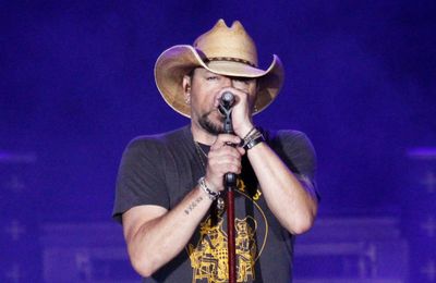 Jason Aldean had 'kind of a breakdown' following Route 91 Harvest Festival tragedy