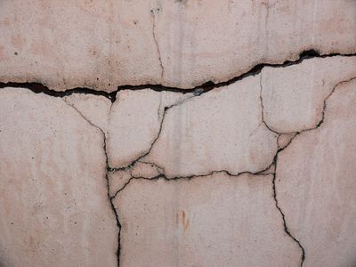 7 Foundation Cracks That Mean Your Home Is Sinking—Literally