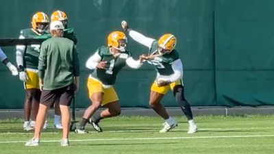 Micah Parsons Tosses New Packers Teammate Aside in First Practice Footage