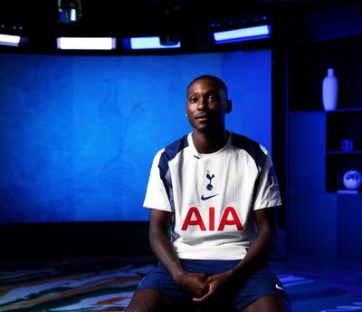 Thomas Frank lauds Randal Kolo Muani's versatility as Tottenham confirm loan move