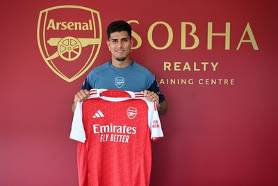 Piero Hincapie: Mikel Arteta hints at role for new Arsenal signing as loan deal confirmed