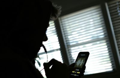 Australia To Tackle Deepfake Nudes, Online Stalking