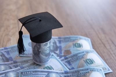 Justin Wolfers Says College Still Pays Off Big: Economist Reveals Four Years Of Study Add Over $1 Million To Lifetime Earnings