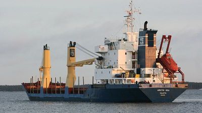 Loopholes in ship flagging system undermine sanctions on Russia, Iran and North Korea – report