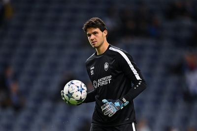 The goalkeeper defying xG models and a penalty king: Why Man United gambled on Senne Lammens’s raw talent