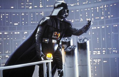 Star Wars lightsaber expected to fetch up to 3m
