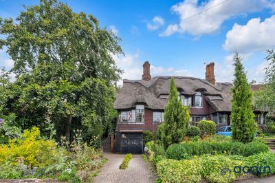 One of London’s only thatched cottages goes up for sale for £850,000