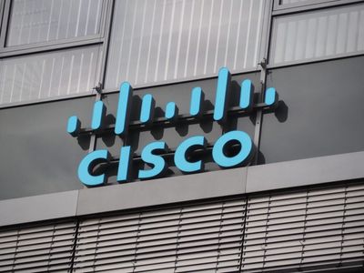 Cisco, ServiceNow, Truist Financial And A Health Care Stock On CNBC's 'Final Trades'
