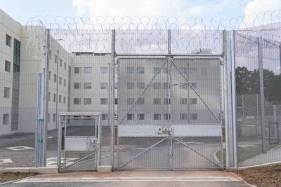 Inmate dies in hospital two weeks after prison incident