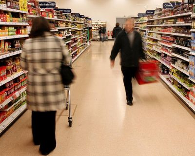 Sainsbury’s tests facial recognition technology in effort to tackle shoplifting