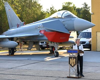 Italy considers hiding state flight paths after jamming of von der Leyen plane