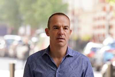 Martin Lewis warns over ‘disgraceful’ adverts by criminals misusing his name
