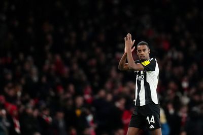 Alexander Isak pens farewell letter to Newcastle fans after Liverpool transfer