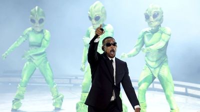 Fair play, Will Smith. That's a hilarious way to respond to an AI storm