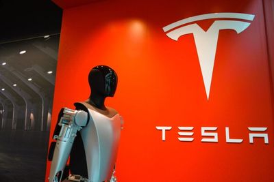 Tesla's $20 Trillion Secret? Musk Says Robots Could Be 80% Of Its Value