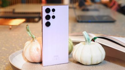 More Samsung Galaxy owners with older phones just got Android 16 and One UI 8