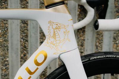 What's made in Italy, currently in Suffolk, and covered in dragons? Geraint Thomas’s special edition bike for the Tour of Britain, of course