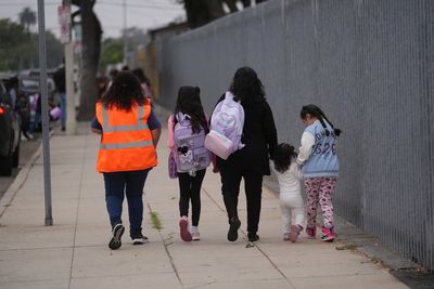 California bill would require parents be notified when immigration enforcement is at school