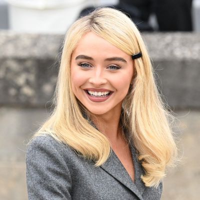 Sabrina Carpenter's Paw Print Nails Are the Perfect Nod to Her New Era