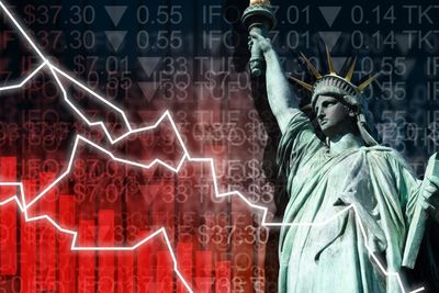 Ray Dalio Warns America Of Debt-Induced 'Heart-Attack' In Near Future: '...Give Or Take A Year Or Two'