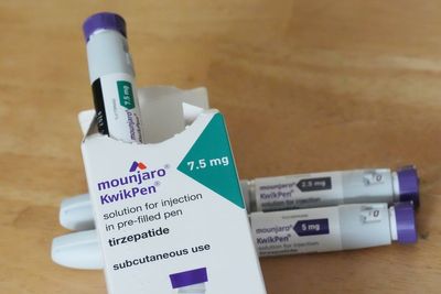 Government pledges to stop people being priced out of weight-loss jabs