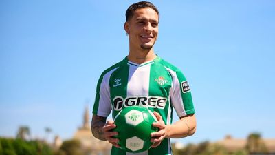 Antony Reveals European Giants He Turned Down During Man Utd Exit Talks